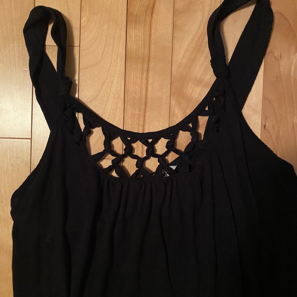 Black Tank / Net Detail